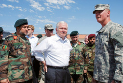 AMERIČKI MINISTAR OBRANE Robert Gates prošlog je tjedna posjetio kamp za obuku afganistankih komandosa južno od Kabula