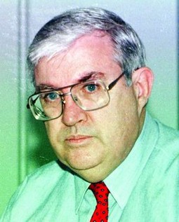 U ponedjeljak, 30. kolovoza, Amerikanac David Tolbert preuzeo je od Australca Grahama Blewitta dužnost zamjenika glavne haške tužiteljice Carle del Ponte.