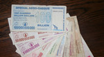 Zimbabve odbacio svoj dolar i okrenuo se američkom