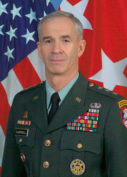 KEVIN T. CAMPBELL, general na čelu antiraketnih snaga