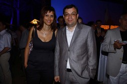 DAMIR BAJS sa suprugom Smiljanom Sunarom, kojom se oženio sredinom svibnja prošle godine u Zagrebu