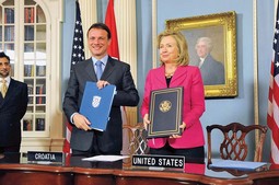 Gordan Jandroković i Hillary Clinton (foto: MVPEI)