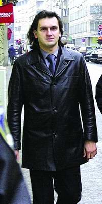 Ždravko Dolački je zajedno sa Jadrankom Belinom i Željkom Šeničnjakom u većini domaćih medija predstavljen kao jedan od trojice superpolicajaca, najzaslužnijih za uhićenje tzv. zločinačke organizacije s Knežije