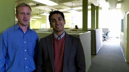 OSNIVAČI KIVE
Kompjutorski stručnjaci - 32-godišnji
Matthew Flannery i 34-godišnji Premal Shah - osnovali su u
listopadu 2005. prvu online posudbenu
platformu na kojoj su i sami zajmodavci