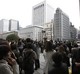 Ljudi su napustili radna mjesta u financijskom središtu Tokija