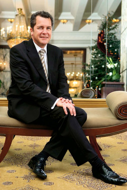NOVI IZAZOV Mahoney je 2006. izabran za hotelskog menadžera godine u Škotskoj