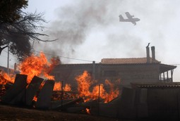 Požari u okolici Atene otkrivaju bespravno izgrađene vile (Foto: Reuters)