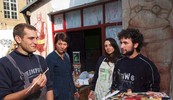 Mladi slikari Studenti Akademije likovnih umjetnosti Luka Dundur, Monika
Meglić, Ivona Jurić i Stipan Tadić oslikavaju zid AKC-a
Medika djelom 'Cirkus
19. stoljeća'