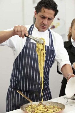 Francesco Mazzei iz L'Anime kuhao je fetuccine s divljim gljivama