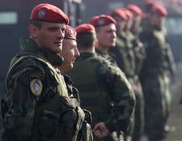Vlast u Beogradu spremna je s tisuću vojnika i policajaca izravno podržati američke ratne napore u Afganistanu.