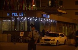 U vrijeme pucnjave u hotelu "Lev" bilo najmanje 14 pripadnika izraelske policije i što se istodobno održavao prijem slovačkog veleposlanstva u Sloveniji