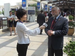 AZIJSKI GOSPODARSKI
FORUM U BOAOU
Stjepan Mesić dao je intervju za kinesku središnju državnu
televizijsku kuću CCTV