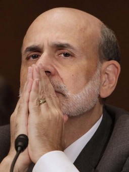 Ben Bernanke, predsjednik FED-a, s vlastima provodi politiku jeftinog zaduživanja