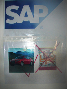 Sporne fotografije uznemirile su djelatnice SAP-a