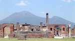 Srušio se antički zid u Pompejima