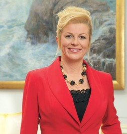 NA ČELU DIPLOMACIJE Kolinda Grabar-Kitarović demantira tvrdnje da premijer Sanader ima loše mišljenje o njenom utjecaju na međunarodnoj sceni i da ju je htio