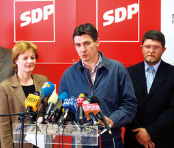 STRANAČKI VRH Potpredsjednik SDP-a Zlatko Komadina i šef Glavnog odbora Tonino Picula zasad nemaju liderske ambicije, dok je Željka Antunović objavila da se neće kandidirati za premijerku