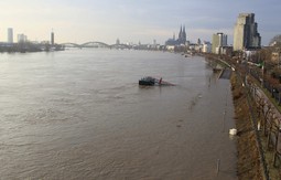 Brod se prevrnuo na dijelu gdje su jake struje (Foto: Reuters)