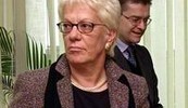 Tužiteljica Carla Del Ponte ne može tolerirati da hrvatska vlada već drugi put u godinu dana izigrava zahtjeve Haaga
