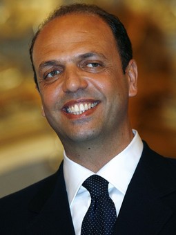 ANGELINO ALFANO Berlusconijev ministar pravosuđa