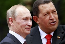 Vladimir Putin i Hugo Chavez (Reuters)