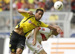 Lucas Barrios u žutom dresu dortmundske Borrusije