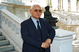 Prof. dr. sc. Mihajlo Dika