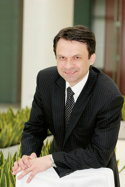 ZDRAVKO ŠESTAK, predsjednik uprave