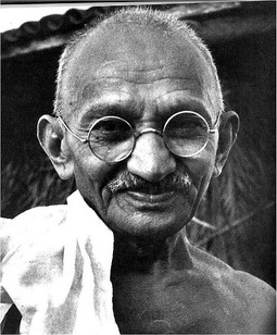 Mahatma Gandhi (Wikipedia)
