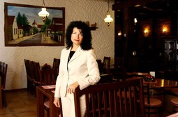 Višnja Pevec u restoranu tek obnovljenog hotela Picok u Đurđevcu, koji je sa suprugom kupila iz sentimentalnih razloga, budući da oboje potječu iz tog kraja
