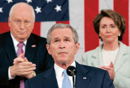 DICK CHENEY u Kongresu s predsjednikom Bushom i šeficom Predstavničkog doma i demokratske većine Nancy Pelosi