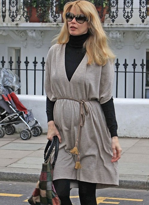 Claudia Schiffer; Foto: Daily Mail