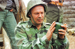 FILM S NAGRADOM OSCAR Kao stari srpski vojnik koji je postavio minu ispod ranjenika u filmu 'Ničja zemlja' iz 2001.