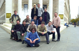 PRVI BROJ GAMEPLAYA izišao je iz tiska u studenome 2002., a tadašnji suradnici fotografirali su se nedaleko od redakcije