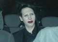 Marilyn Manson u klasićnom izdanju (klikni i povećaj)