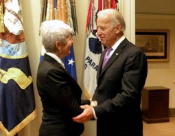 JOSEPH BIDEN, američki
potpredsjednik, u svibnju je u Bijeloj kući izrazio potporu
antikorupcijskoj borbi Jadranke Kosor