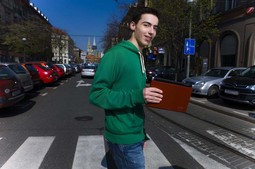KRISTIAN DOMINIK RUDEŽ je 15-godišnji tinejdžer i muški pobjednik natjecanja
'Vip najuspješniji tinejdžer Hrvatske', a kaže da bi mu život
bez Facebooka bio puno teži