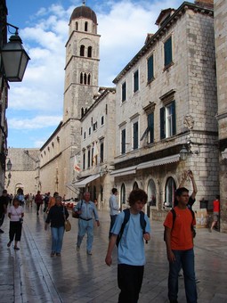 Turisti vole Dubrovnik