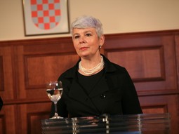 Premijerka Kosor primila nagradu za osobu godine u regiji