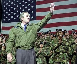 Obitelj marinca poginulog u padu helikoptera na samom početku rata protiv Iraka žestoko je kritizirala američkog predsjednika Georgea W. Busha