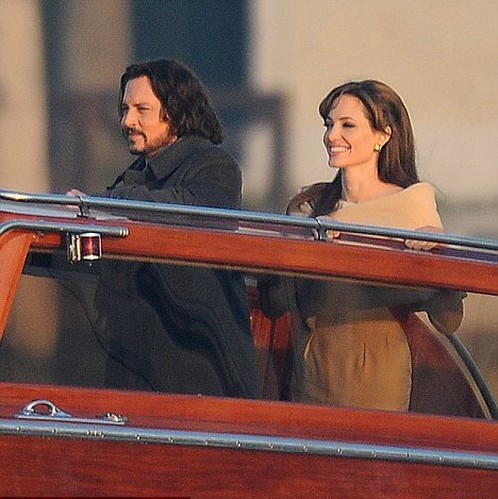 Johnny Depp i Angelina Jolie; Foto: Daily Mail