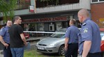 Pljačka banke u Slavonskom Brodu: U pucnjavi ranjen jedan od pljačkaša