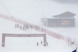 Val d'Isere zatrpan snijegom (Foto: Reuters)