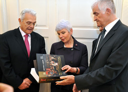 Premijerka Kosor s članovima HAZU-a