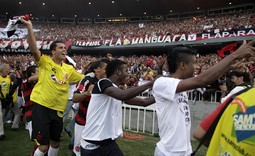 Flamengovi igrači slave titulu