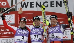 Prva trojica današnjeg slaloma u Wengenu: Manfred Pranger (u sredini), Reinfried Herbst (lijevo) i Ivica Kostelić
