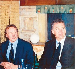 AUSTRIJSKO ISTARSKA VEZA
Günther Striedinger (lijevo), bivši član Uprave Hypo Alpe Adria Grupe s istarskim
poduzetnikom Milanom
Naperotićem