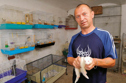 IVICA KRALJ s afričkim tvorom kojeg u Hrvatskoj ljudi rado drže kao kućnog ljubimca
