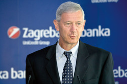 FRANJO LUKOVIĆ, čelnik Zagrebačke banke koja je financirala Interkapitalovu kupnju dionica te iste banke