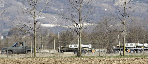 Koalicijske snage prevoze rakete u talijansku zračnu bazu Aviano (Reuters)